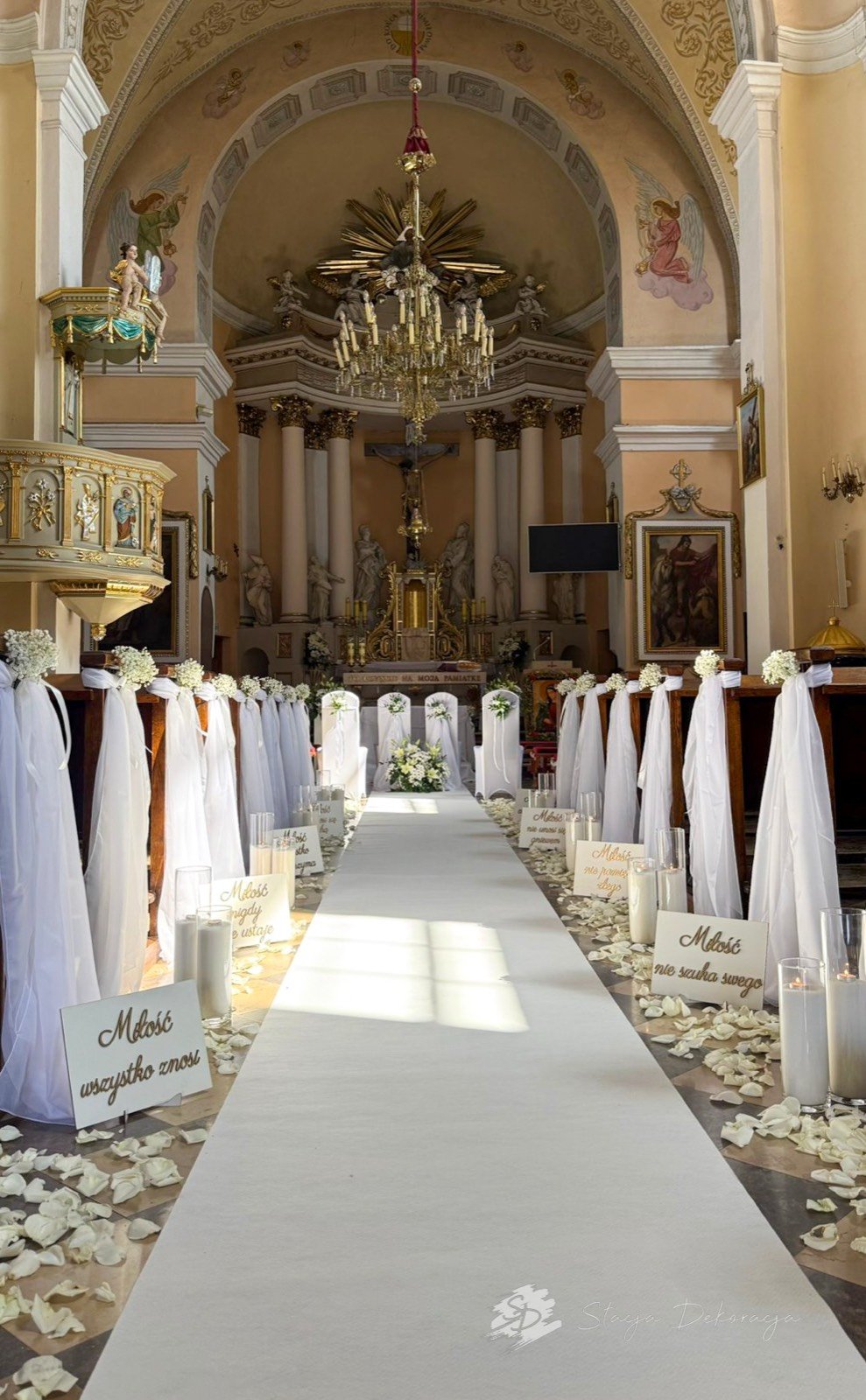 Kościół – realizacja Stacja Dekoracja, Częstochowa